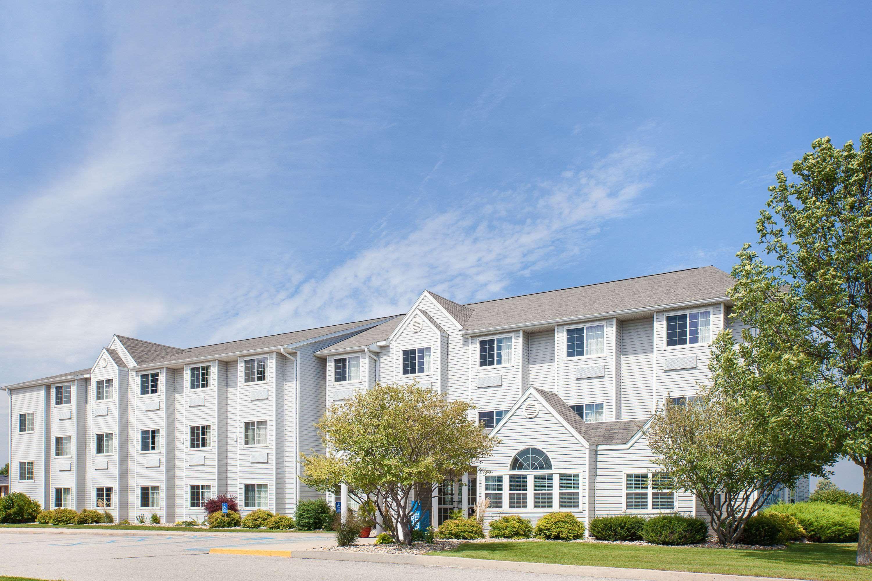 Microtel Inn And Suites Clear Lake Buitenkant foto